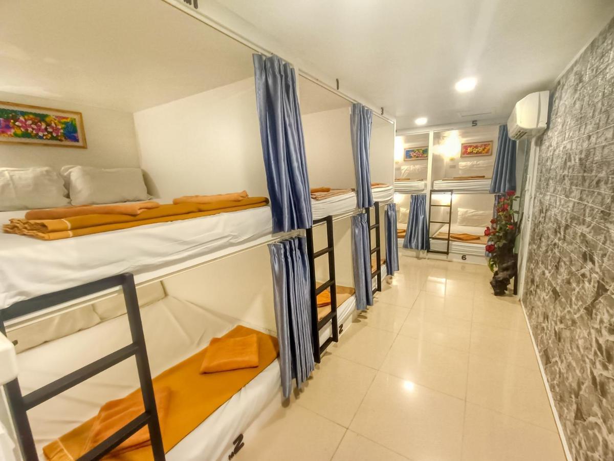 Jomtien Beach Hostel Εξωτερικό φωτογραφία